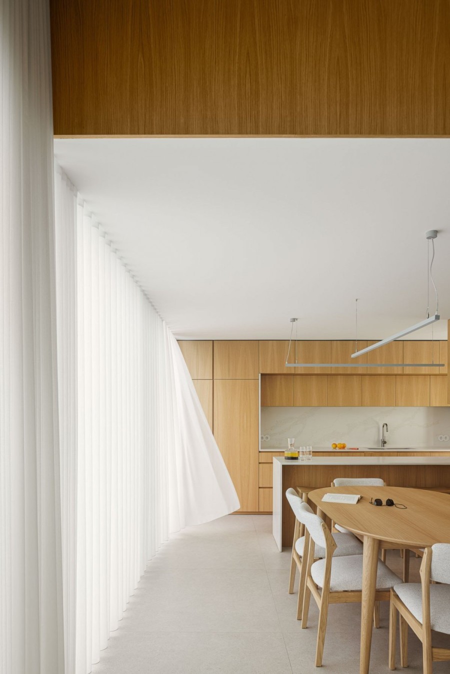 Mια βίλα στην Πορτογαλία αποτελεί την ιδανική έμπνευση για όσους αγαπούν το σύγχρονο design - Φωτογραφία 1