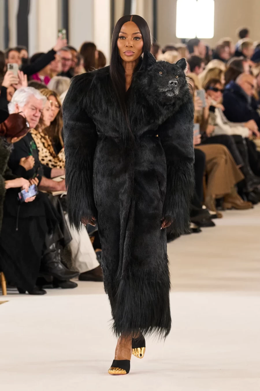 Paris Haute Couture: Dior και Schiaparelli άνοιξαν την Εβδομάδα Μόδας στο Παρίσι- Φωτογραφία 5