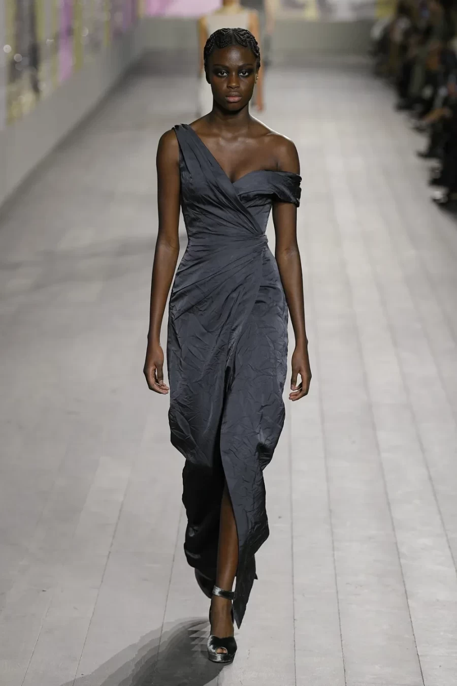 Paris Haute Couture: Dior και Schiaparelli άνοιξαν την Εβδομάδα Μόδας στο Παρίσι- Φωτογραφία 30