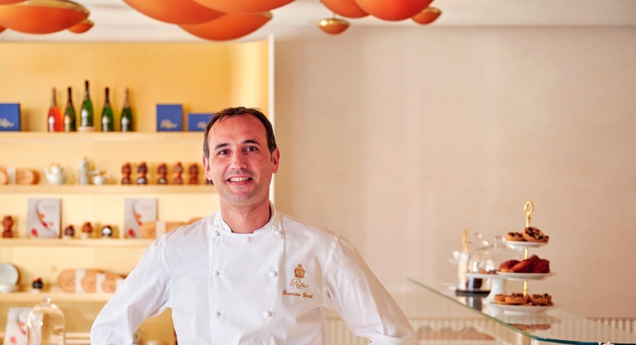 François Perret: Ο διεθνής θρύλος της ζαχαροπλαστικής χαρίζει φινέτσα στο Le Comptoir του Ritz Paris- Φωτογραφία 2