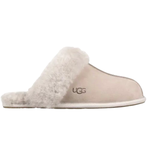  Cosy slippers 