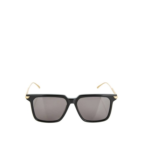  Oversized square sunglasses 