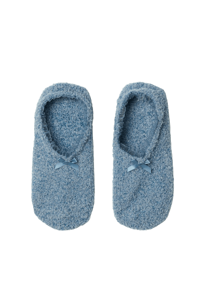  Slippers  