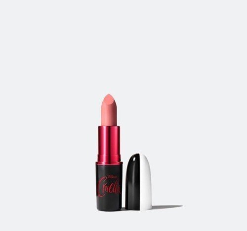  The lipstick 