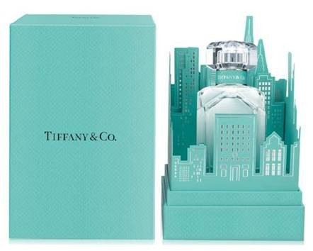  EMPOWERING FEMININITY 