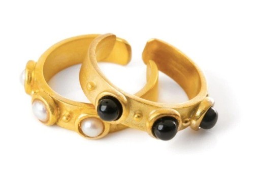  Rings  