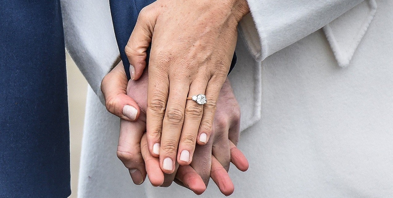 Τα 20 πιο εντυπωσιακά δαχτυλίδια αρραβώνων της showbiz 