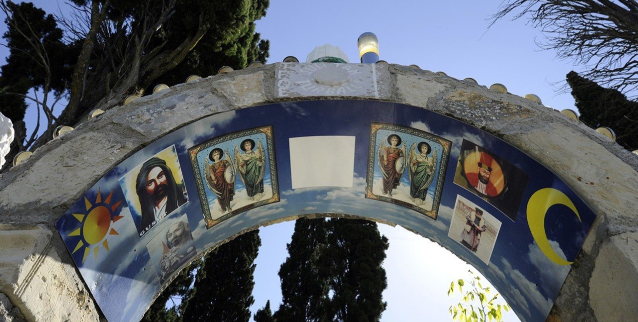 Παράταση και δωρεάν ξεναγήσεις στην έκθεση Κοινοί Ιεροί Τόποι