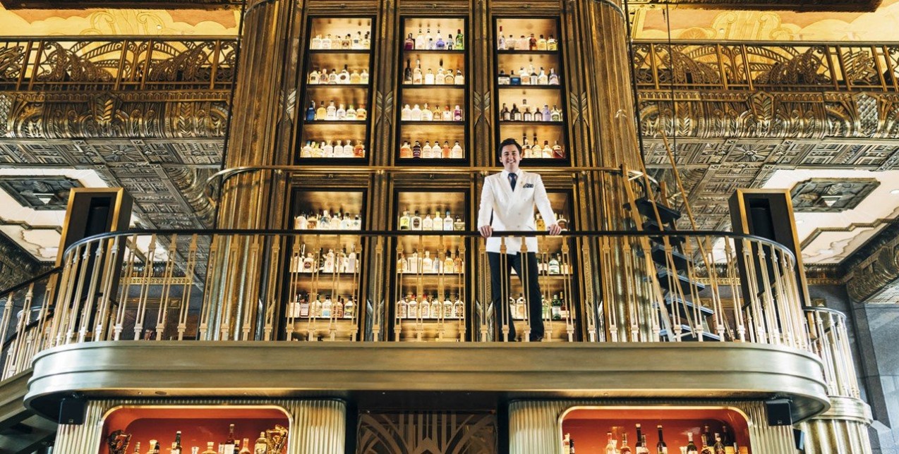 Ο μεγαλύτερος Gin Tower του κόσμου βρίσκεται στη Σιγκαπούρη 