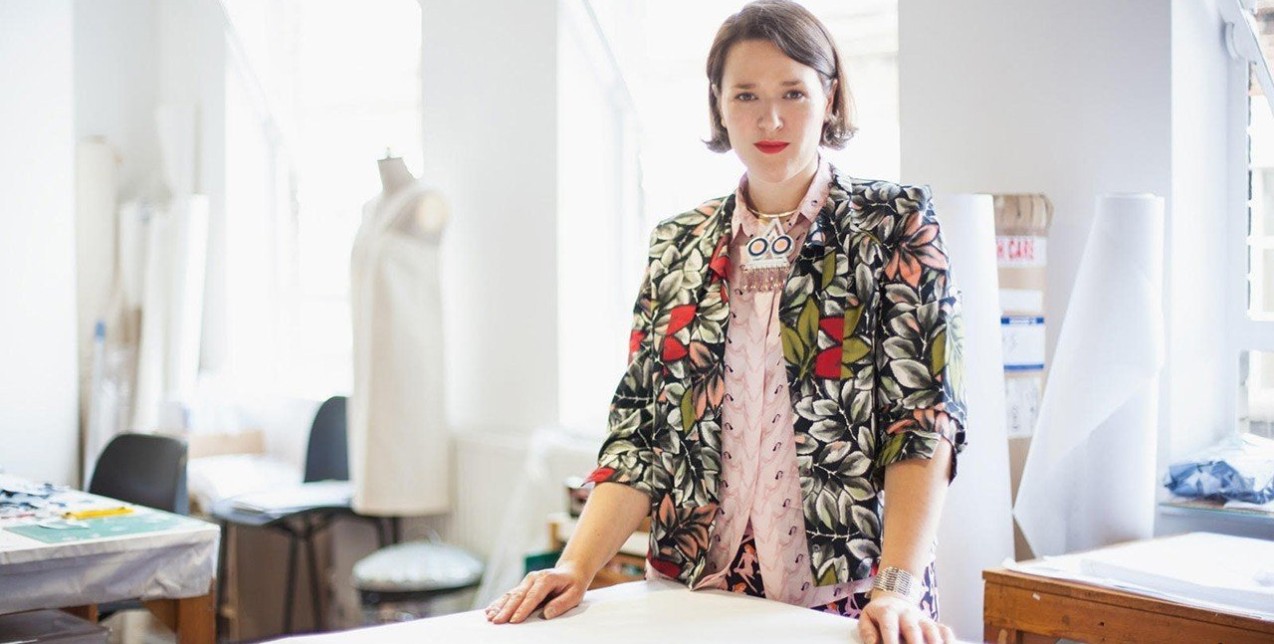 Η Holly Fulton αποκαλύπτει τη νέα high street συλλογή της 