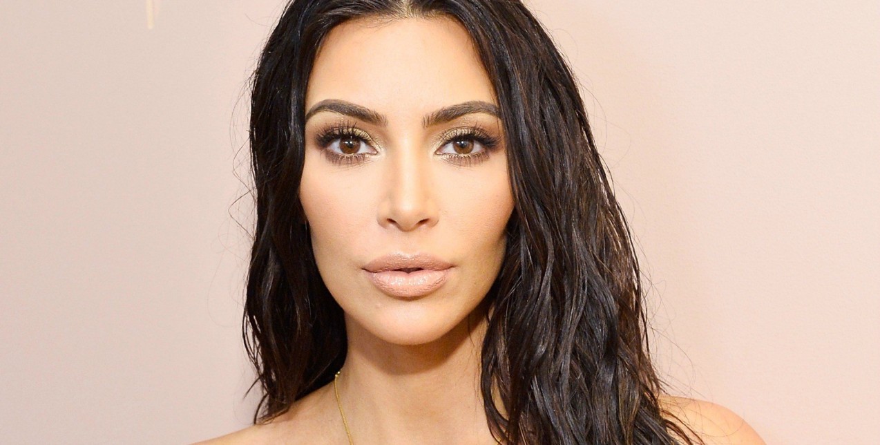 Πώς να βρείτε το nude κραγιόν που σας ταιριάζει 