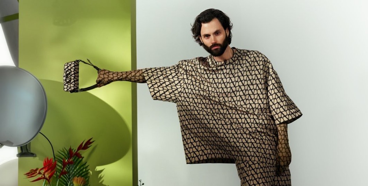 Ο Penn Badgley είναι το πρόσωπο της νέας ανδρικής καμπάνιας του Valentino 