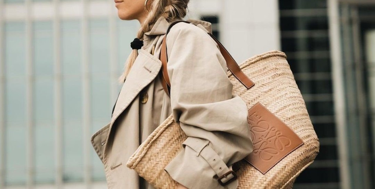 Οι raffia bags που αξίζουν μία θέση στη συλλογή σας από σήμερα κιόλας