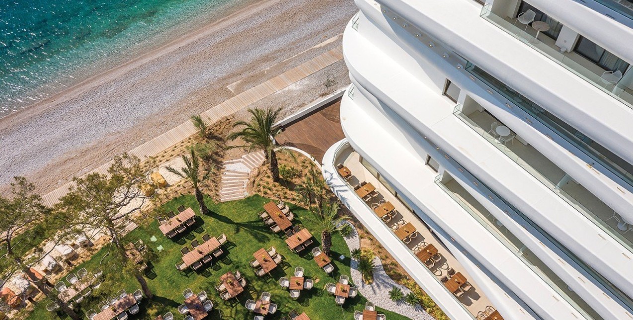 Tο πρώτο 5άστερο της Brown Hotels στην Ελλάδα βρίσκεται μόλις 50' από την Αθήνα