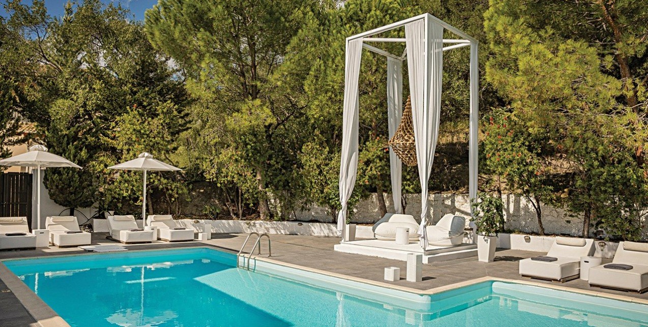 Το Racconto Boutique Design Hotel προσφέρει την πιο συγκλονιστική θέα στα βουνά της Ηπείρου 