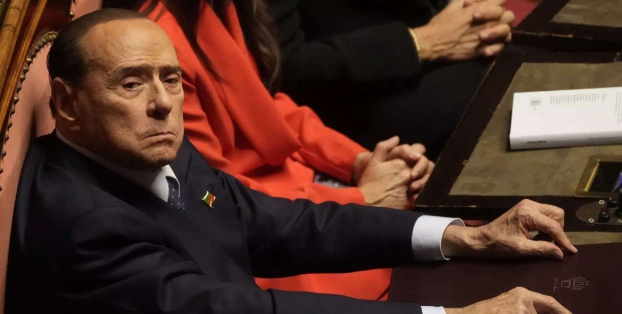 Πένθος στην Ιταλία: Έφυγε από τη ζωή σε ηλικία 86 ετών ο Silvio Berlusconi