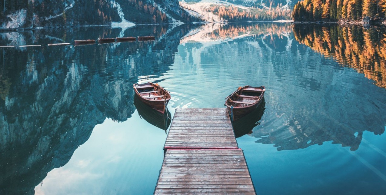 Οι δύο ιταλικές λίμνες που ξεχωρίσαμε για ονειρικές αποδράσεις