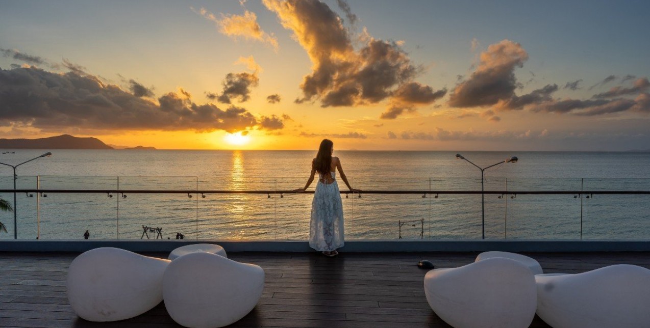 Summertime sadness: Τελικά μήπως το καλοκαίρι δεν προκαλεί μόνο θετικά συναισθήματα σε όλους;