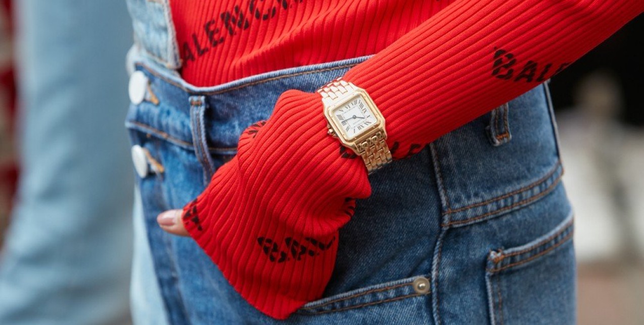 Colour of the season: Τα κόκκινα pieces που θα απογειώσουν το στιλ σας