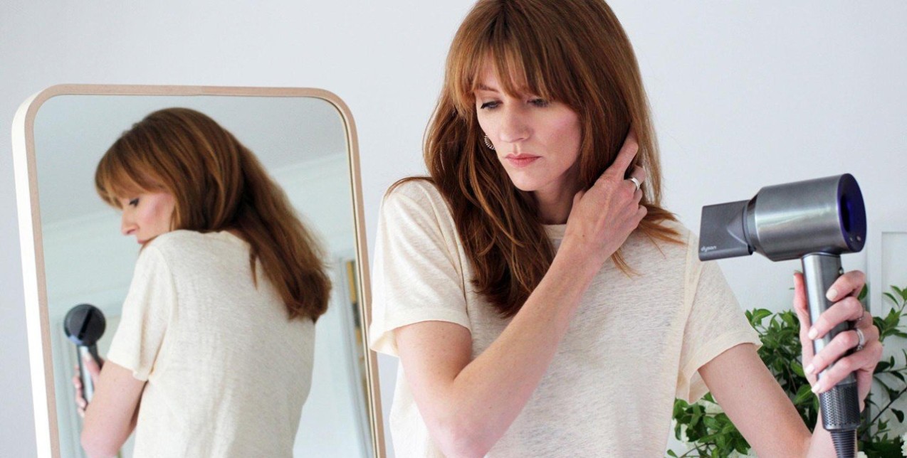 10 συχνά λάθη στο στέγνωμα που καταστρέφουν τα μαλλιά σας