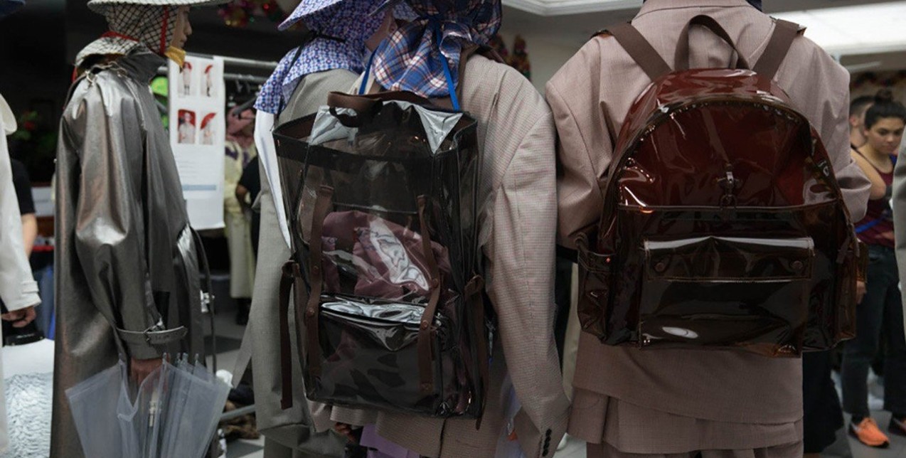 Η φουτουριστική capsule collection Eastpak x Raf Simons