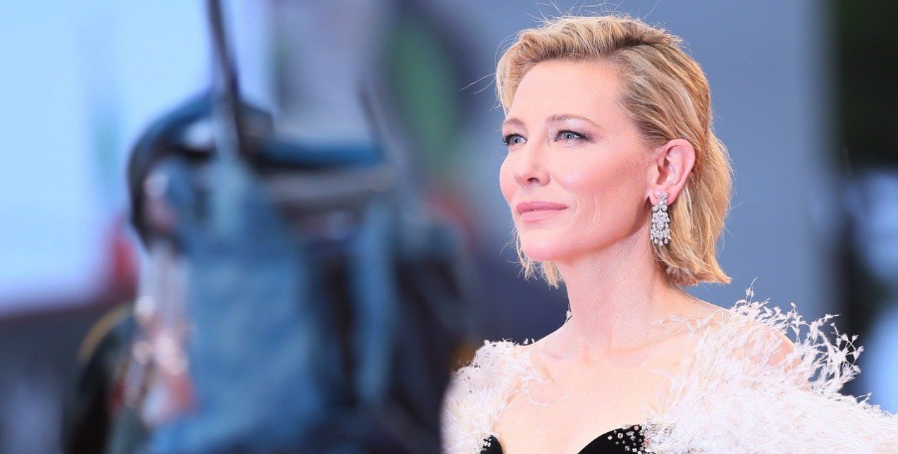 5 beauty μυστικά από celebrities που μπορείτε να δοκιμάσετε στο σπίτι