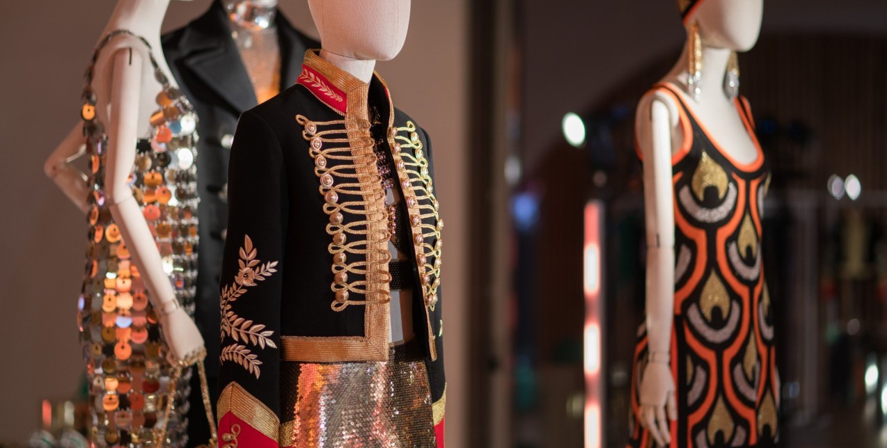 Rabanne x H&M : Το glam party εμπνευσμένο από τη λάμψη του εμβληματικού οίκου