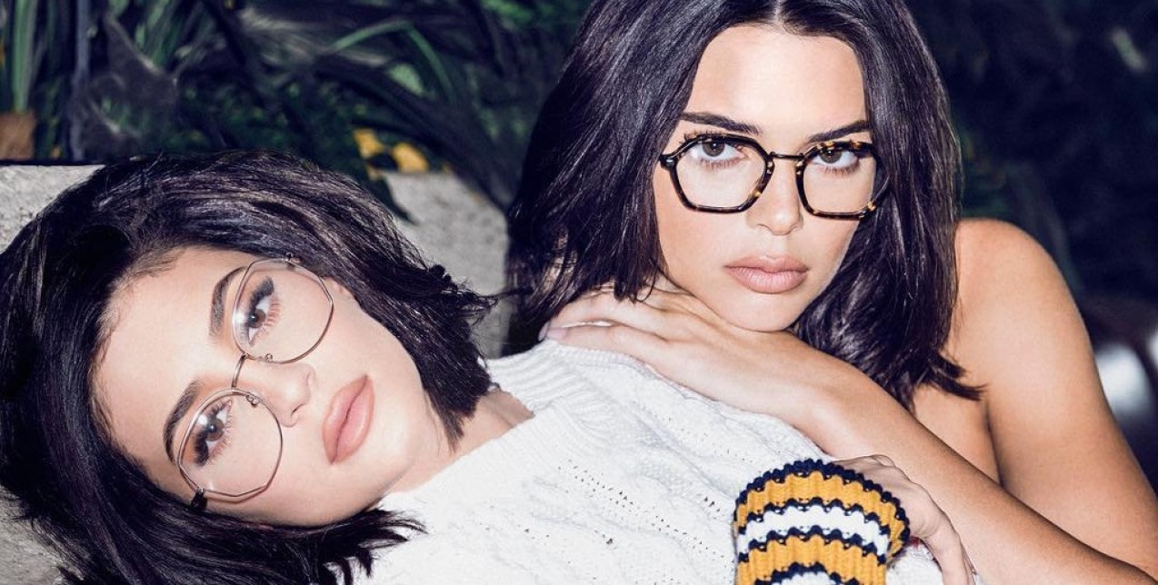 5+1 makeup tips για τις γυναίκες που φοράνε γυαλιά