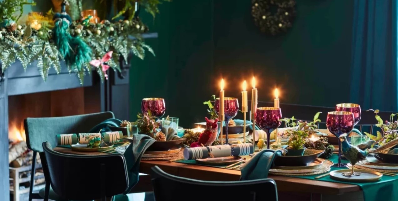 Festive art de la table: Κομψές προτάσεις για ένα άκρως εντυπωσιακό εορταστικό τραπέζι