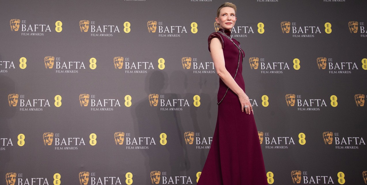 Αυτοί ήταν οι best-dressed celebrities στο κόκκινο χαλί των Bafta Awards