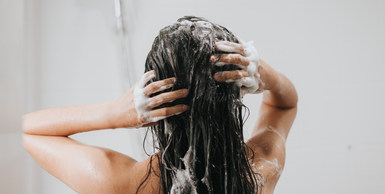16 σαμπουάν & conditioner που θα κάνουν τα μαλλιά σας να μυρίζουν υπερβολικά ωραία