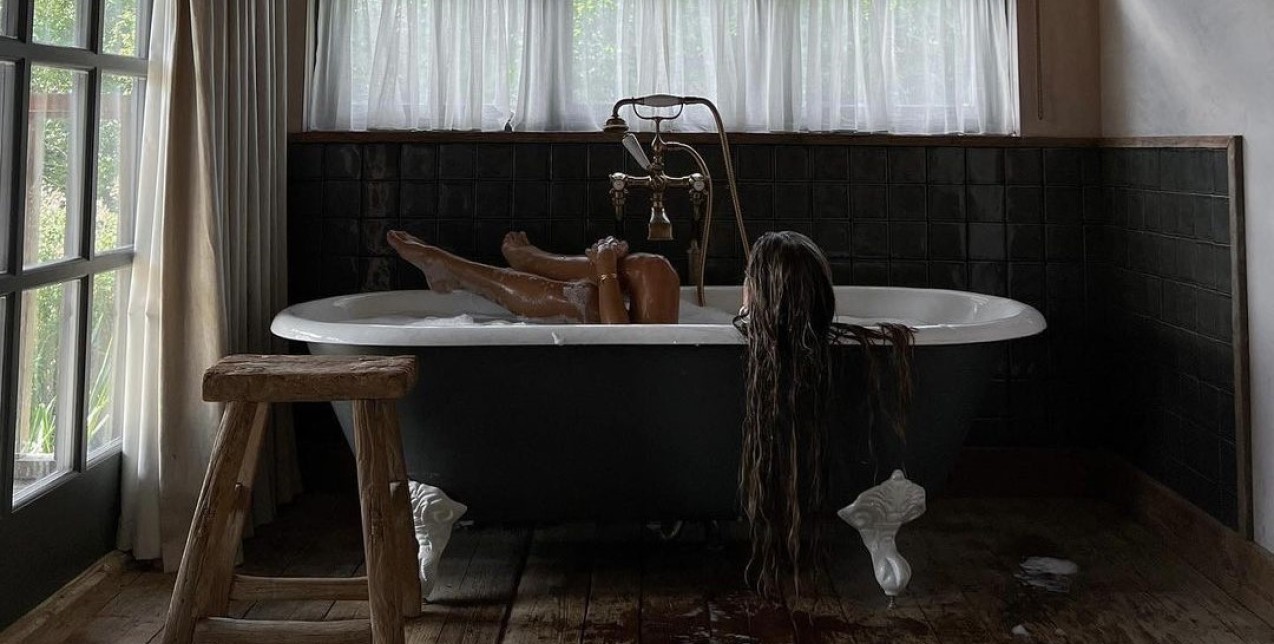 Μπάνιο ή ντους: Ποιος είναι τελικά ο καλύτερος τρόπος καθαρισμού του σώματός μας;