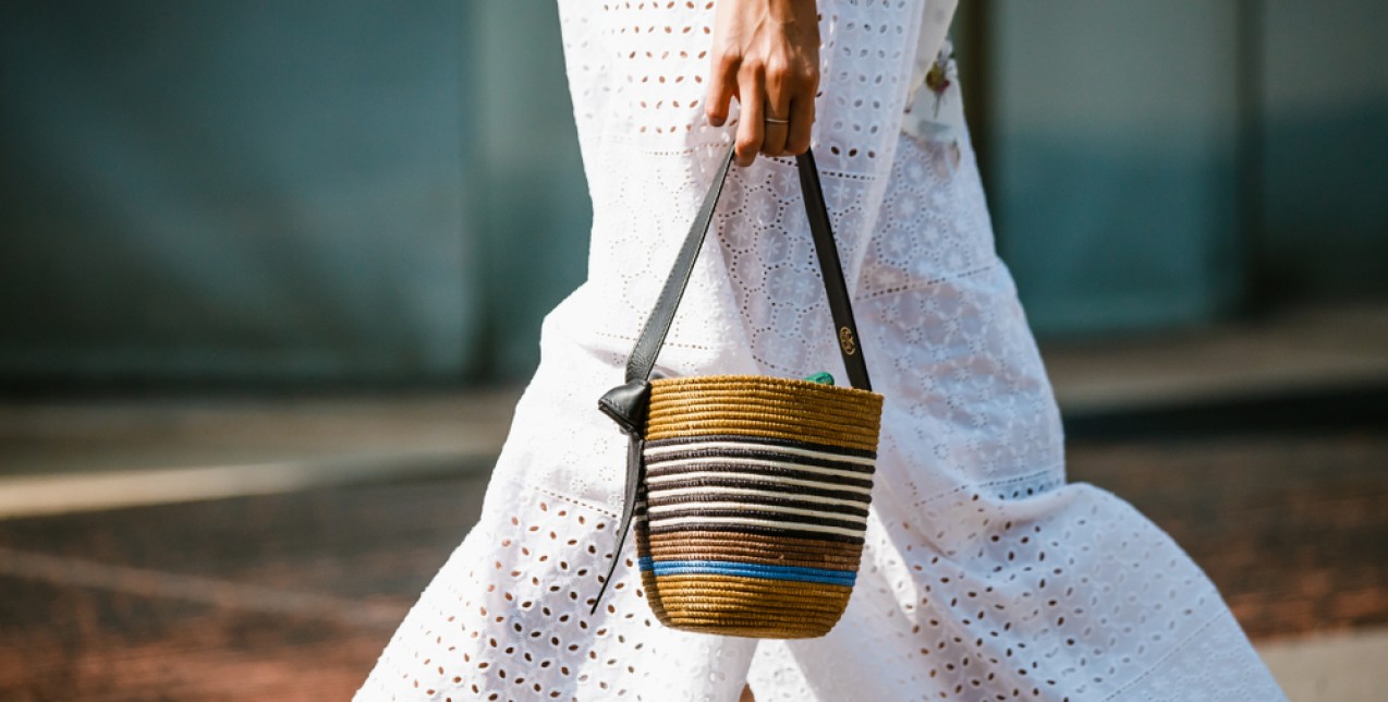 Summer in the city: Τα απαραίτητα items για κομψές, καλοκαιρινές εμφανίσεις στην πόλη