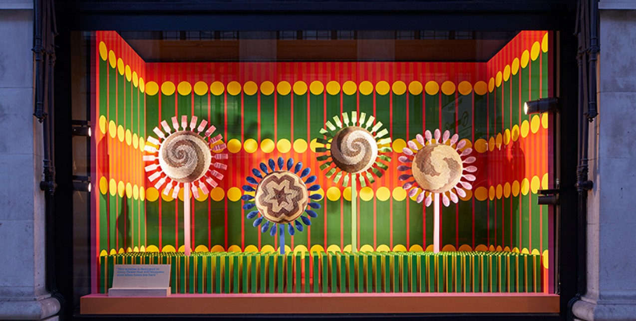 Η πιο colorful συνεργασία του αρχιτέκτονα Yinka Ilori με το αμερικανικό brand Momentum