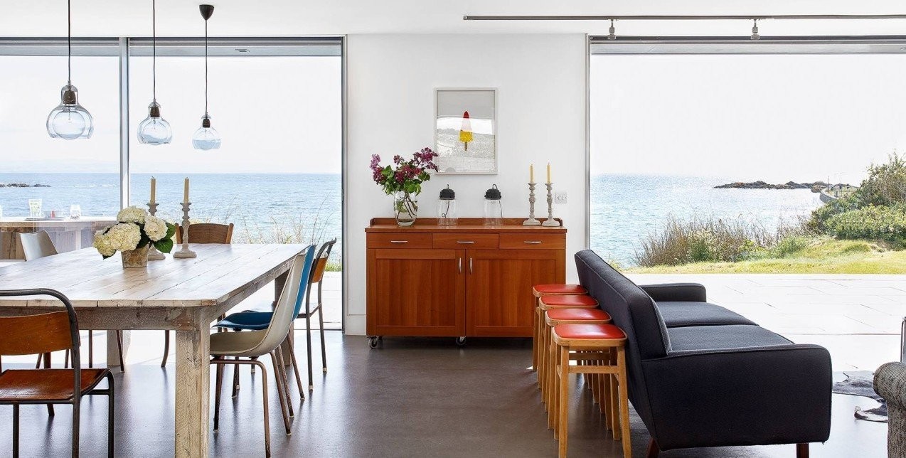 Summer Makeover: Τα steps για να ανανεώσετε τη διακόσμηση της εξοχικής σας κατοικίας