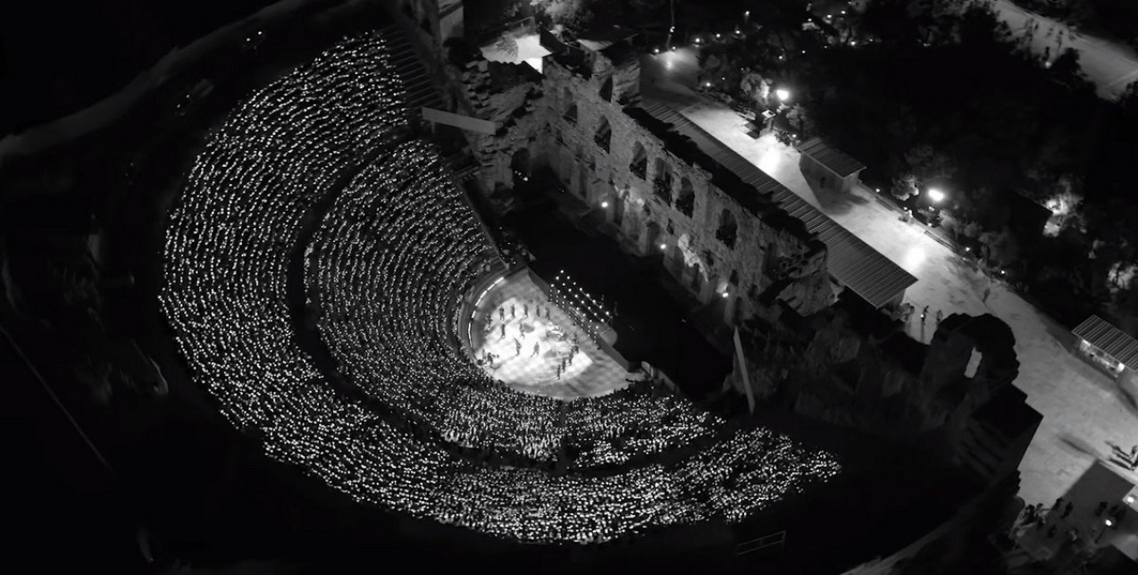 Κυκλοφόρησε το video clip των Coldplay που γυρίστηκε στο Ηρώδειο, γεμίζοντάς μας με υπερηφάνεια