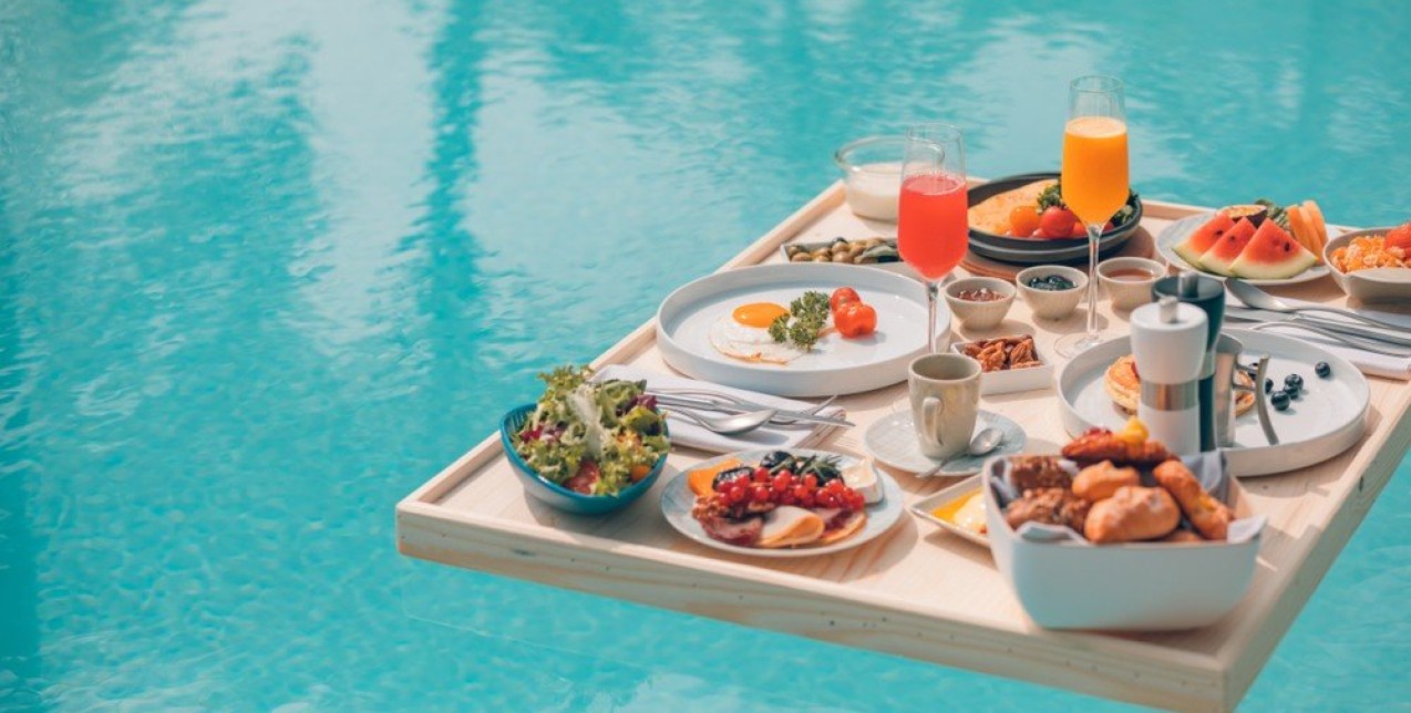 Τι να τρώτε και τι να αποφεύγετε κατά τη διάρκεια του καύσωνα