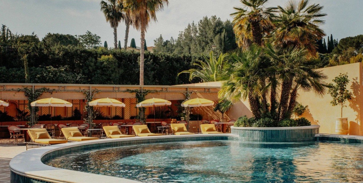 Le Mas Candille: Το νέο ονειρεμένο ξενοδοχείο που βρίσκεται στα υψώματα των Καννών