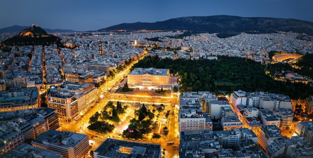 37 ιστορίες αθηναϊκών πολυκατοικιών παρουσιάζονται σε μια ξεχωριστή έκδοση από το Onassis Culture