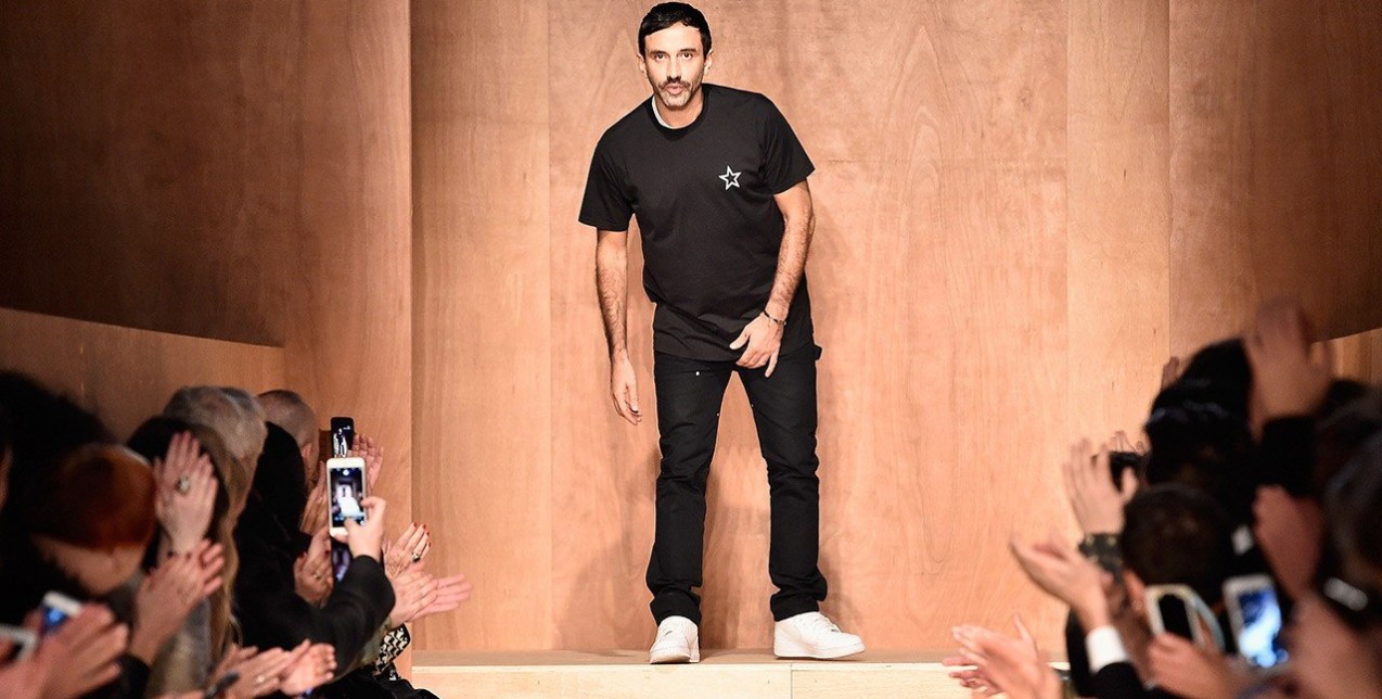 O Riccardo Tisci είναι ο νέος καλλιτεχνικός διευθυντής του οίκου Burberry 