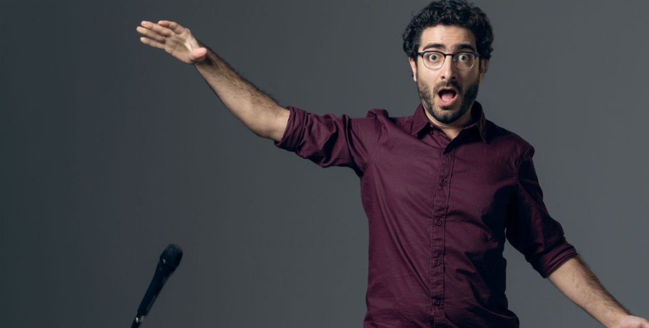 How the comedians do: Ο Λάμπρος Φισφής συζητά μαζί μας για τη σημασία της κωμωδίας στην ελληνική τηλεόραση