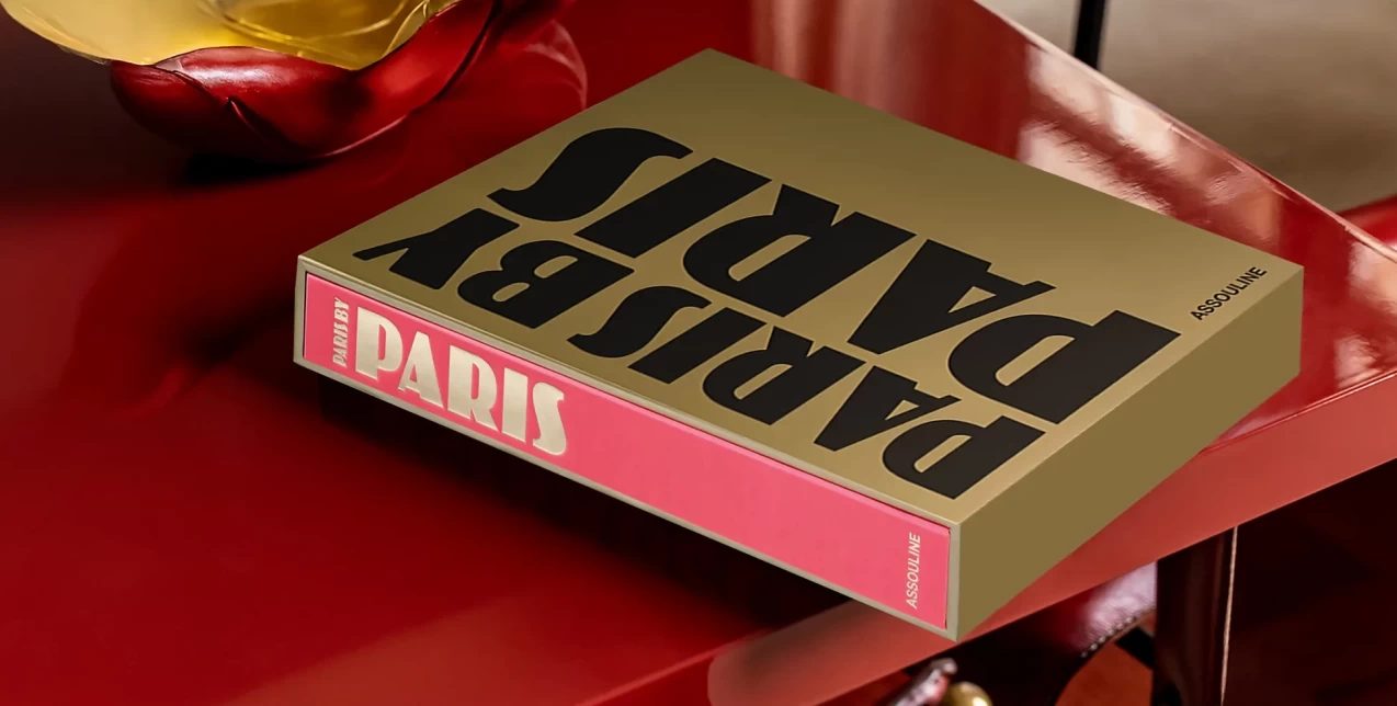 Paris by Paris: Μια αέναη ανακάλυψη της Πόλης του Φωτός στις σελίδες του νέου coffee table book της Assouline