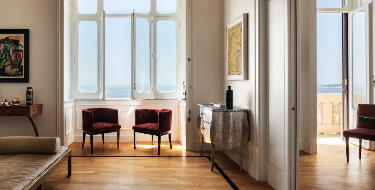 Η ακαταμάχητη γοητεία ενός διαμερίσματος με θέα στη μαγευτική Νάπολη