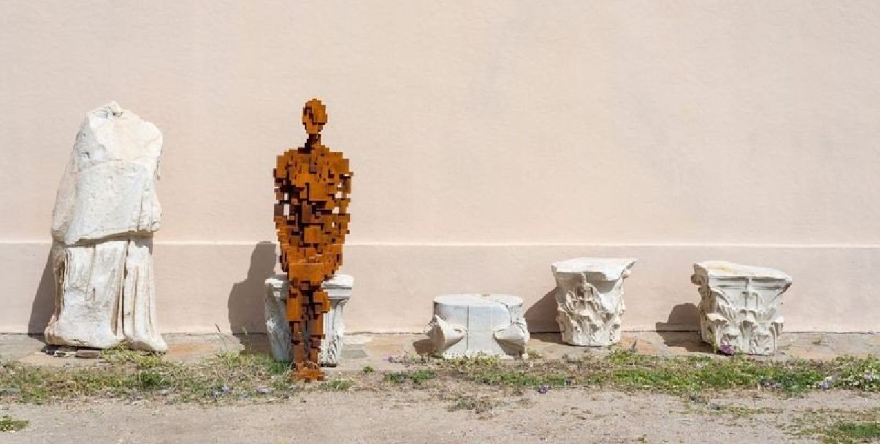 Το RULE II είναι το πρώτο έργο σύγχρονης τέχνης που θα εκτίθεται μόνιμα στη Δήλο