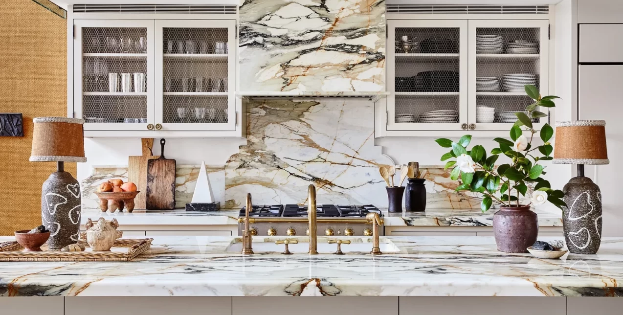 Τα design hacks για να μεταμορφώσετε την κουζίνα σας σε μόλις λίγα λεπτά