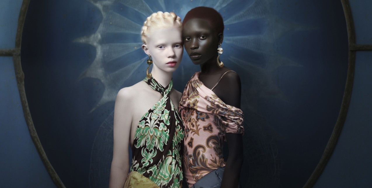 Τι ισχύει πλέον για τον ρόλο της τεχνολογίας στον κόσμο της μόδας και πώς μοιάζει η νέα πραγματικότητα; Ο Γιώργος Μο μοιράζεται τις γνώσεις του από τη «σκοπιά» του reselling και του vintage shopping