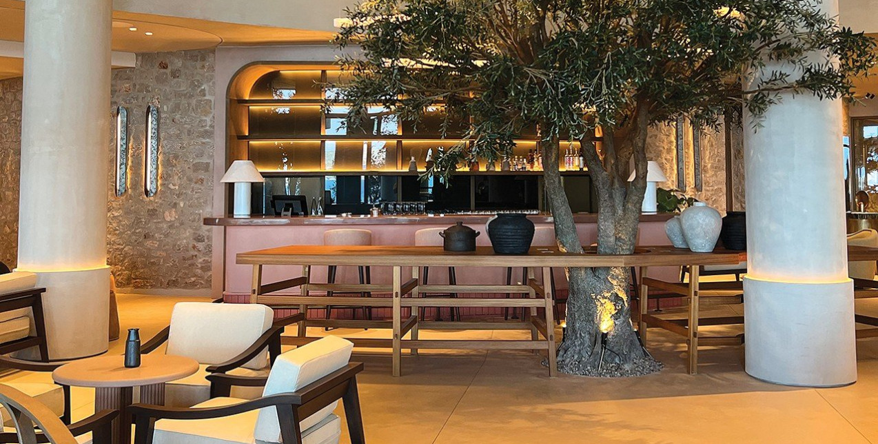 Όλα όσα θέλουμε να μάθουμε για το χρώμα από τους specialists του είδους