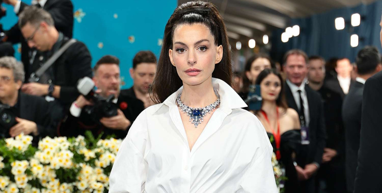 Αυτό είναι το μυστικό για την υπέροχη επιδερμίδα της Anne Hathaway 