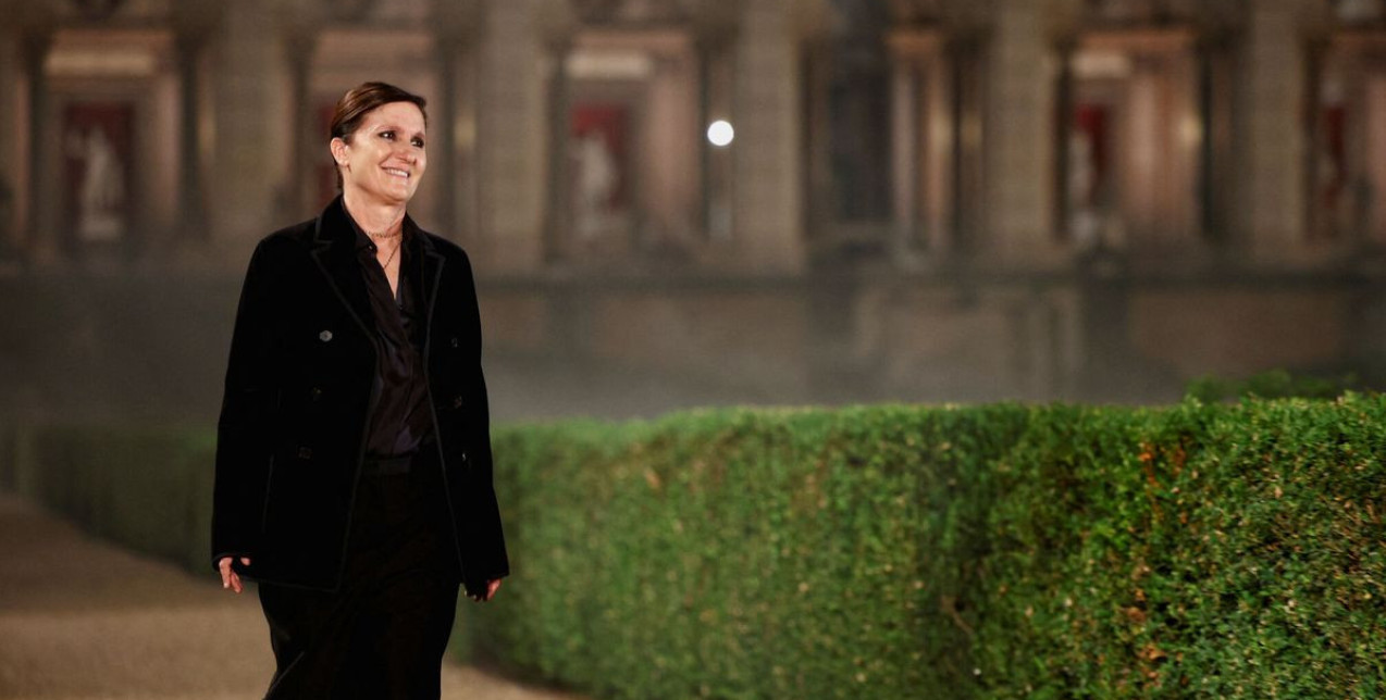 Breaking News: Η Maria Grazia Chiuri αποχωρεί από τη θέση της creative director του οίκου Dior