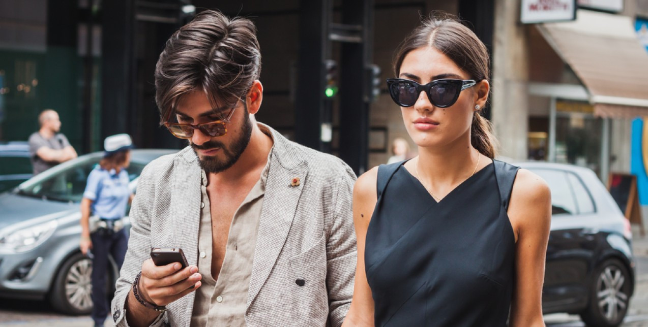 Τι είναι το ghosting και πώς έγινε η νέα «φυσιολογική» απόρριψη;